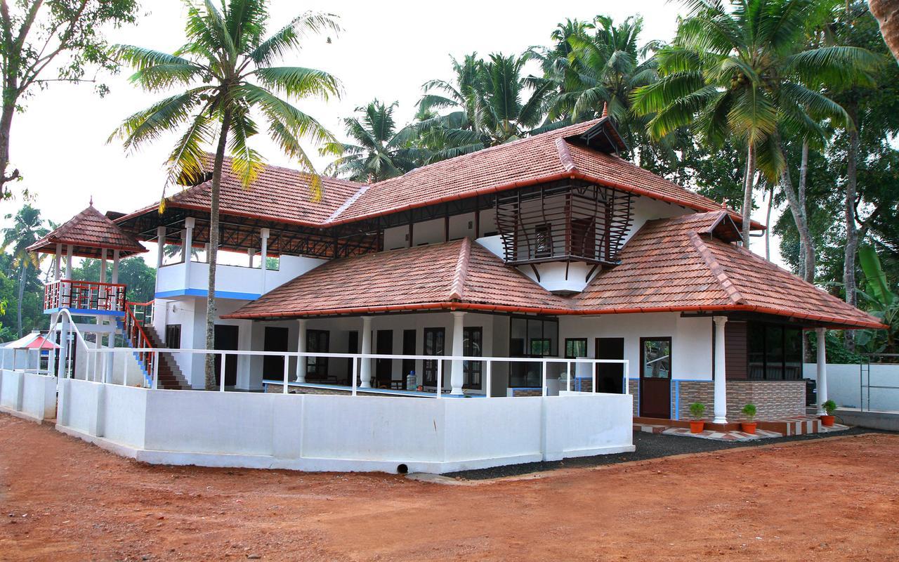Chaandhni Lake View Hotel Alappuzha Bagian luar foto